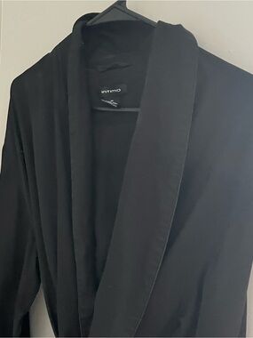 Intimo Black Shawl-Collar Lounge Robe 100% silk